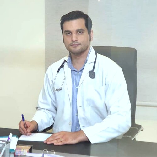 دکتر فرهاد نیافر