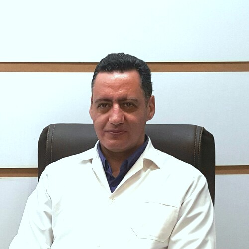 دکتر آرش حاجیان نیا