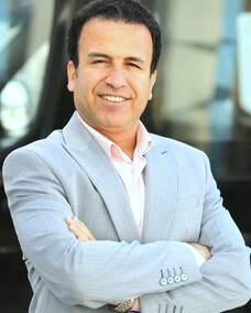 دکتر یوسف دهقانی