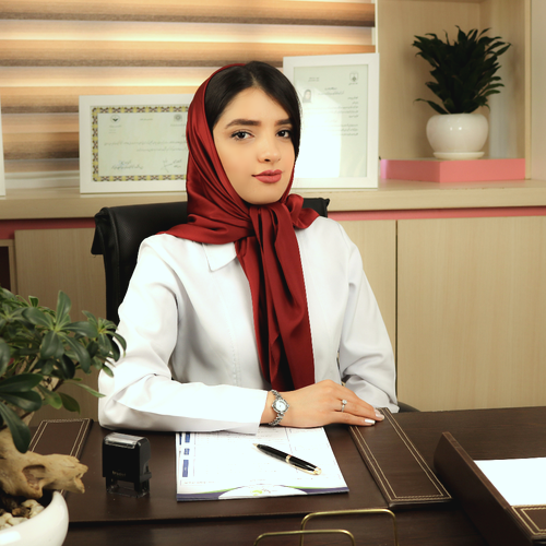 مریم عارف