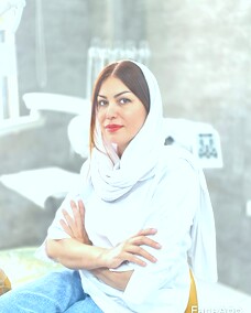 دکتر لیلا کریمی