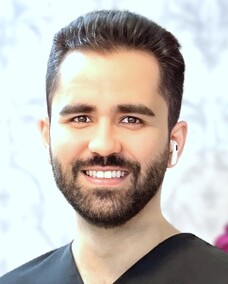 دکتر سیدحسن حسینی