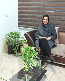 دکتر فرح هاشمی