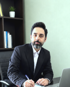 کیوان نخبه زعیم