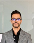 دکتر علیرضا دلربا