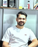 دکتر علیرضا نیک پور
