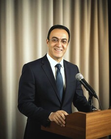دکتر آرش افتخاری