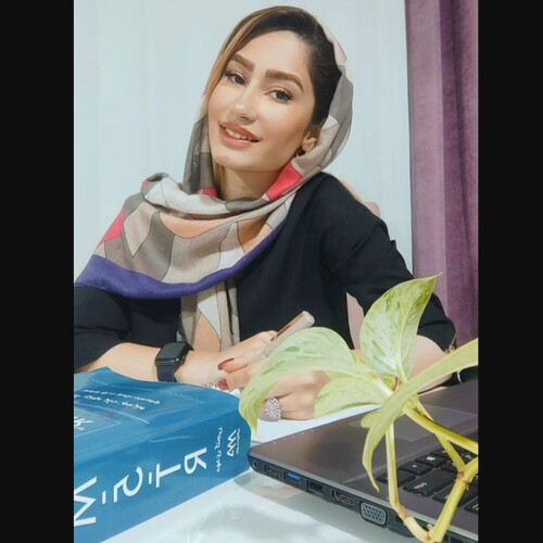 زهرا رستگاری