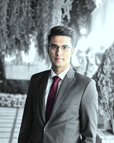 علیرضا سرباز