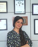 دکتر زینب زینهاری