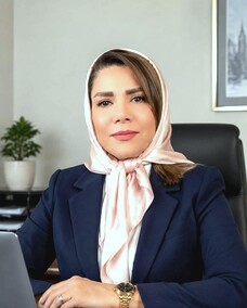 مریم برزه