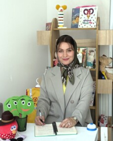 ملیکا دهقان
