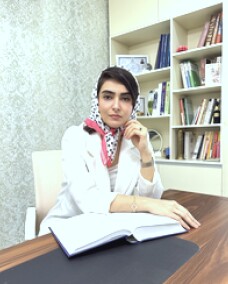 مونا ابوالقاسم زاده