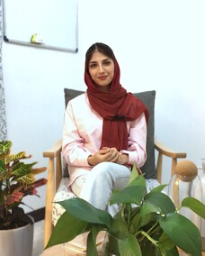 زهرا کاظمی احمد آبادی