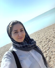 دکتر زینب طوافی زاده