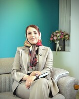 دکتر نرگس شفیعی
