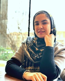 ندا گوهری درخشنده
