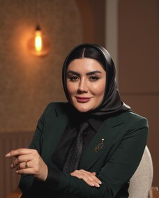 دکتر ریحانه سراج