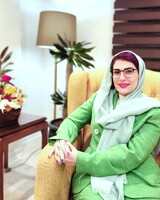 دکتر مریم دانا