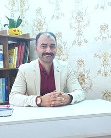 مهدی ادیب
