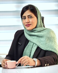 دکتر شیوا اخوان