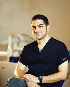 دکتر محمد حسین نجفی