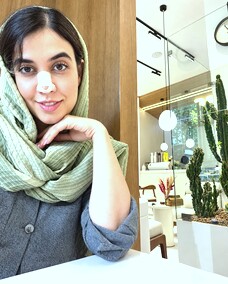 شقایق ذاکری