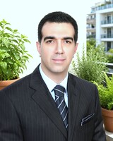 دکتر پویان یوسفی کردستانی